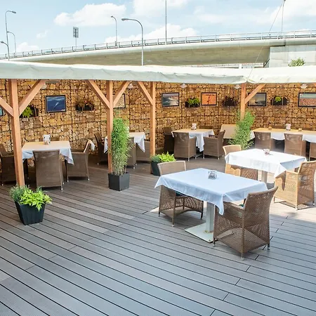 Restaurant & Design Noem Arch